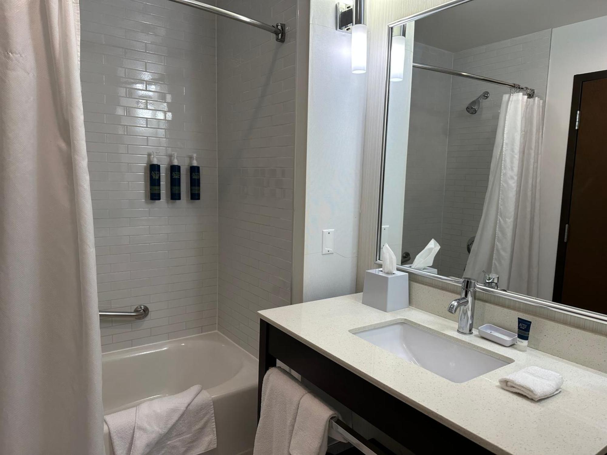 Four Points By Sheraton Edmonton Gateway Kültér fotó